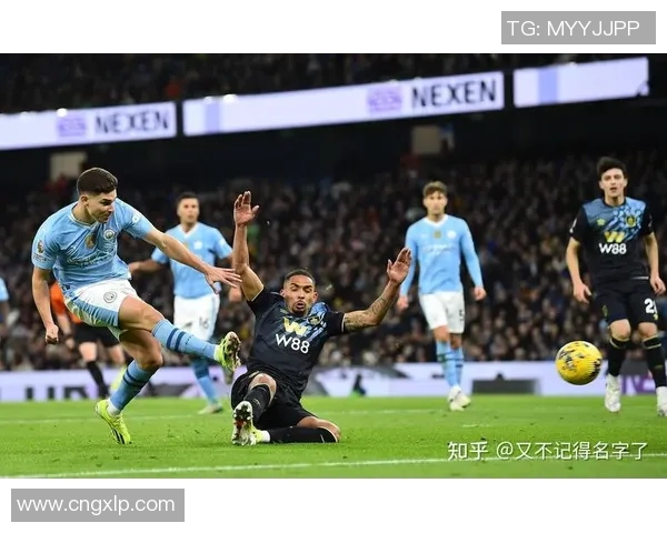 10月25日曼联对曼城精彩对决电视直播全攻略与赛事分析 10月25日曼联对曼城精彩对决电视直播全攻略与赛事分析